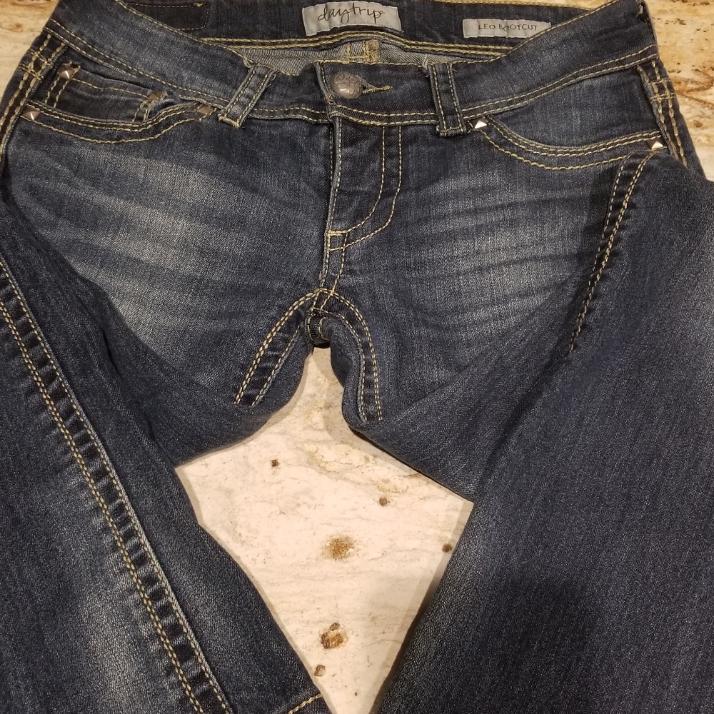 EUC Bke Women's Leo Bootcut Sz 28R
